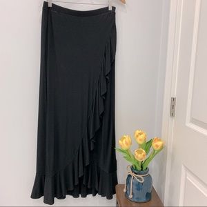 Black front slit Maxi Skirt